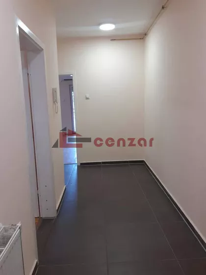 Centar 3 | 4zida.rs