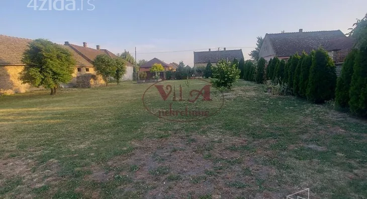 Plac | 4zida