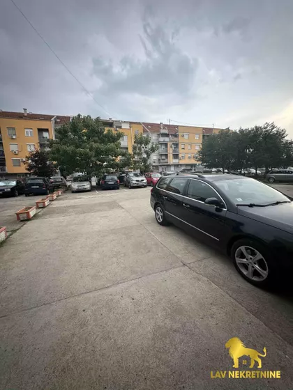 JOVANA HRANILOVIĆA | 4zida.rs