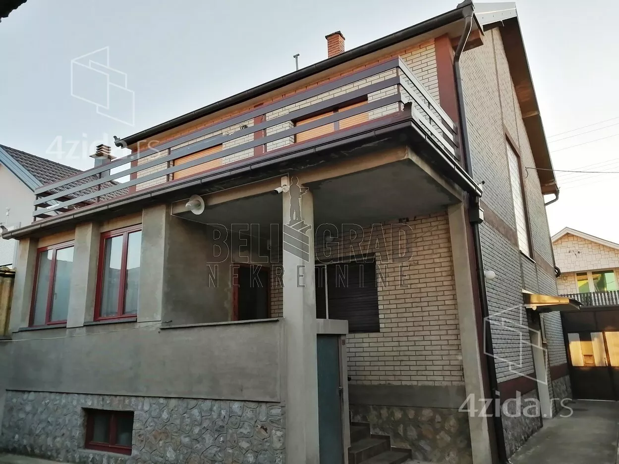 Kuća | 4zida