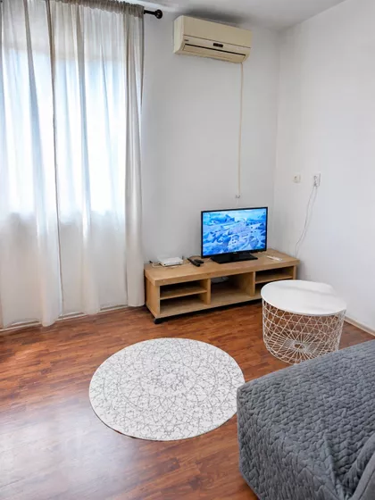 Braće Jerkovića 102 | 4zida.rs