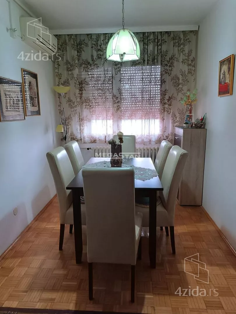 Troiposoban stan | 4zida