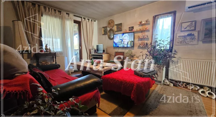 3-etažna kuća | 4zida