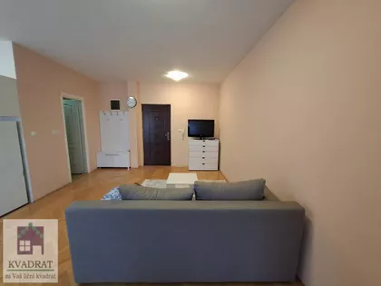 Obrenovac  | 4zida.rs