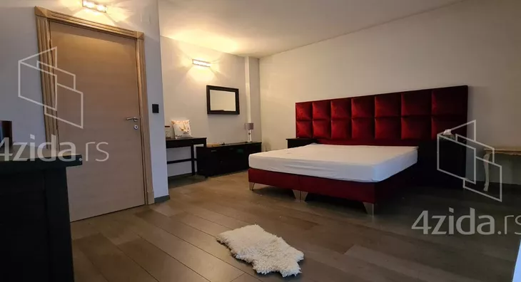 4-etažna kuća | 4zida