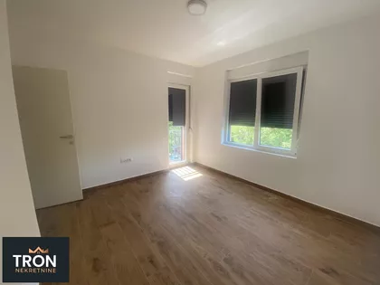 Nemanjina | 4zida.rs