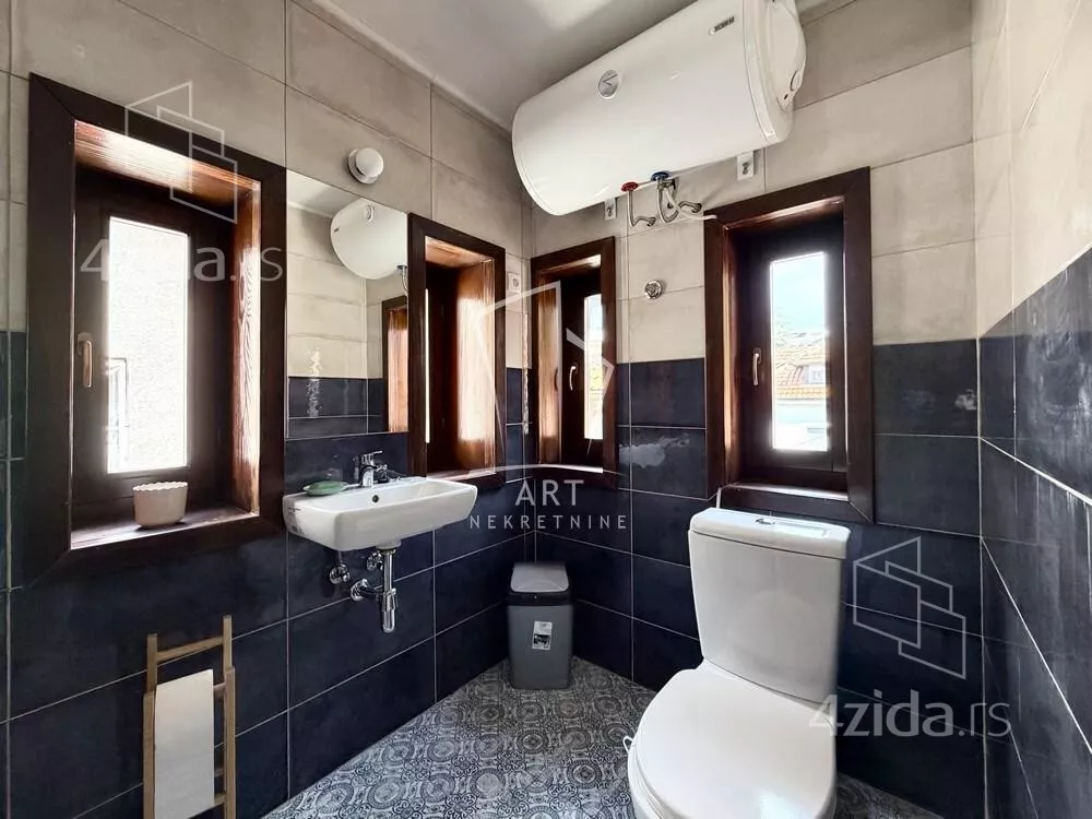 3-etažna kuća | 4zida