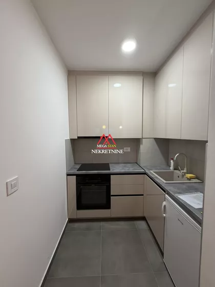 Bulevar Jovana Dučića | 4zida.rs