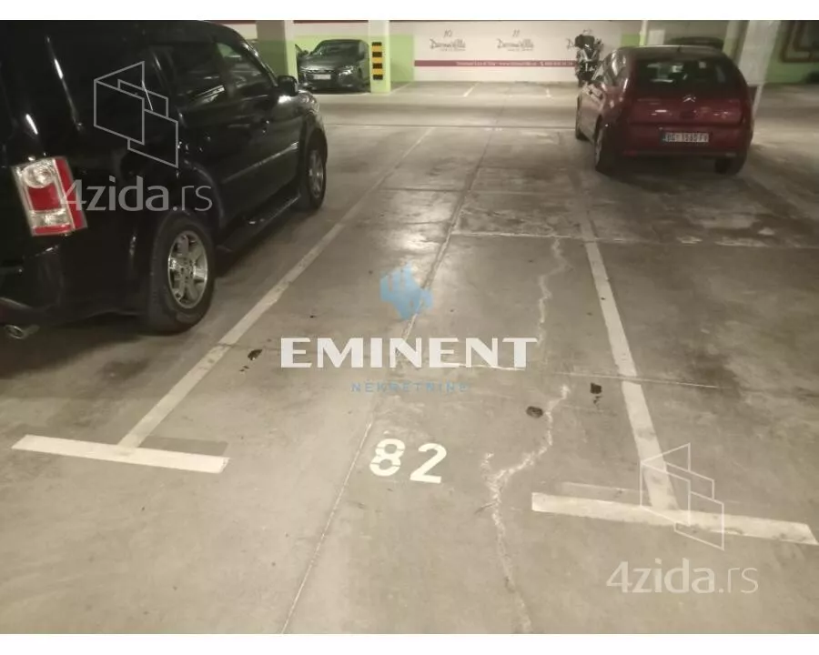 Garaža | 4zida