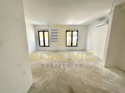 Dušanovac | 4zida.rs