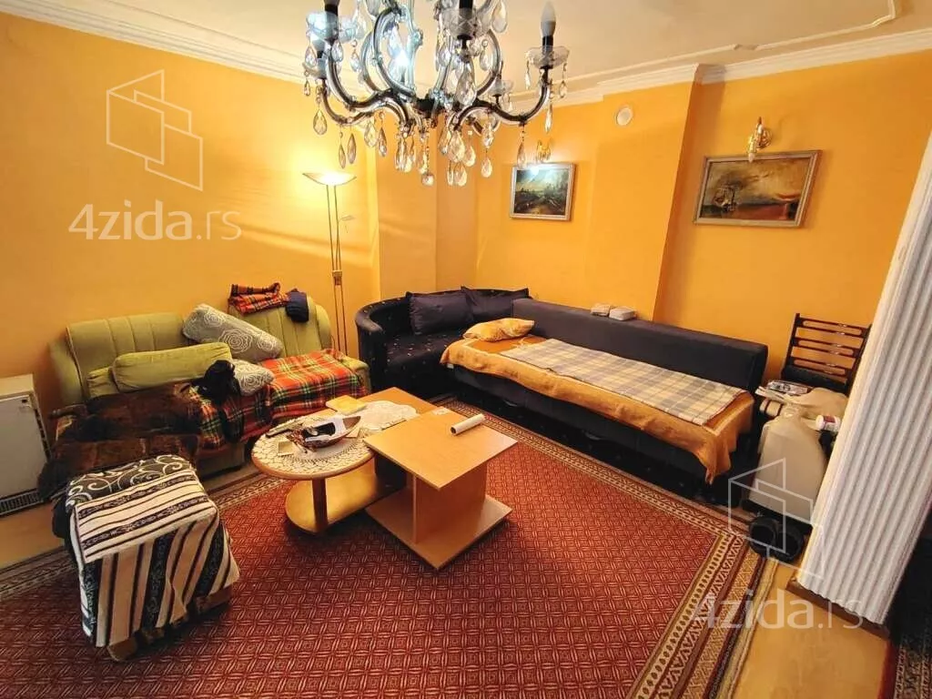 3-etažna kuća | 4zida