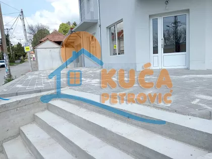 Trg kralja Aleksandra Ujedinitelja | 4zida.rs