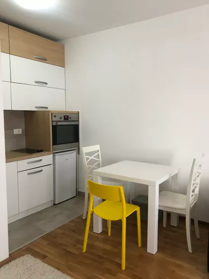 Ariljska 10 | 4zida.rs