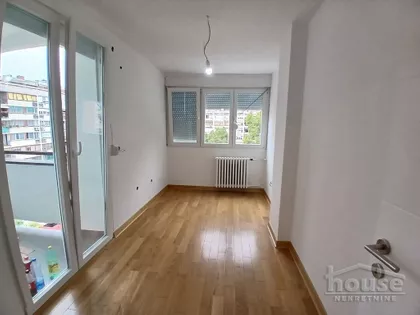 Železnička stanica | 4zida.rs