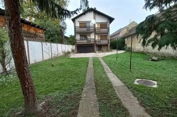 Kuća | 4zida