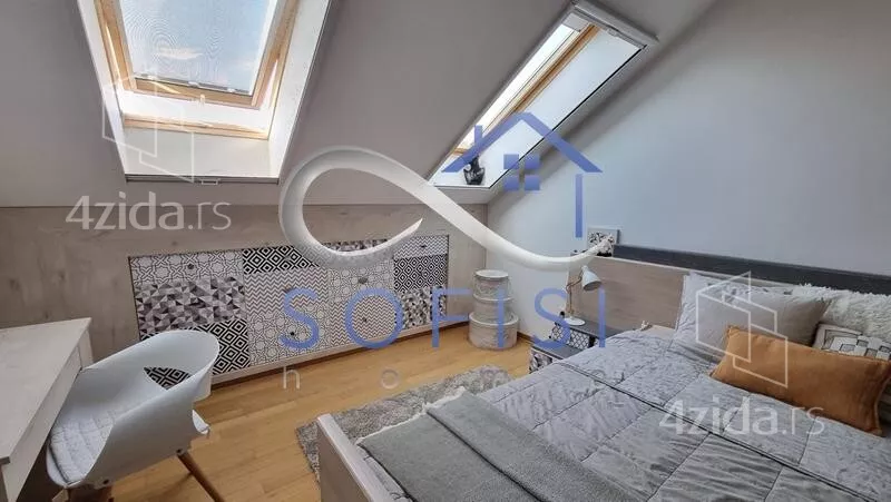 Petosoban stan | 4zida