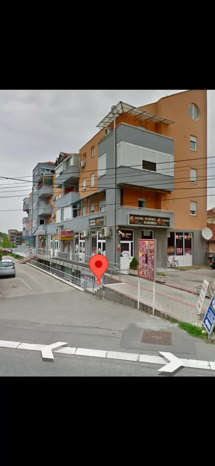Ugrinovački Put 18 | 4zida.rs