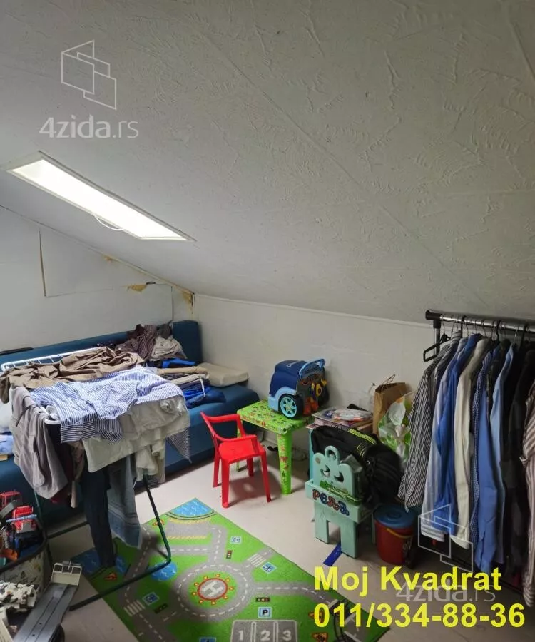 Petosoban stan | 4zida