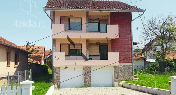 4-etažna kuća | 4zida