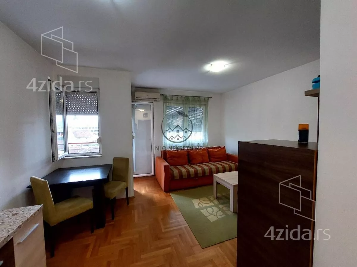 Garsonjera | 4zida