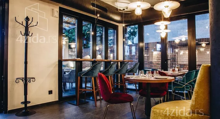 Ugostiteljski objekat | 4zida