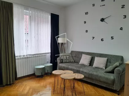 Njegoševa | 4zida.rs