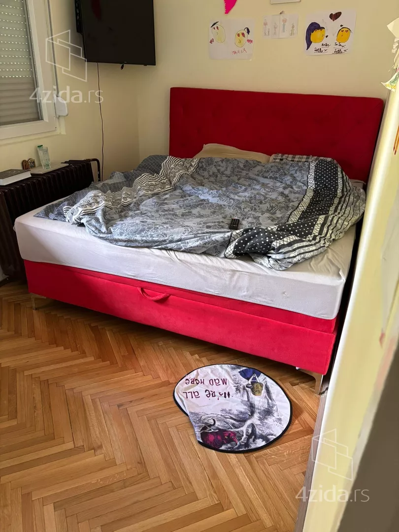 Petosoban stan | 4zida