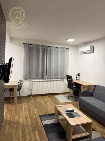 Bose Milićevic | 4zida.rs