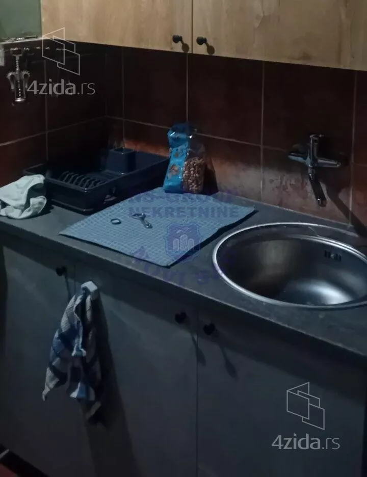 Ugostiteljski objekat | 4zida