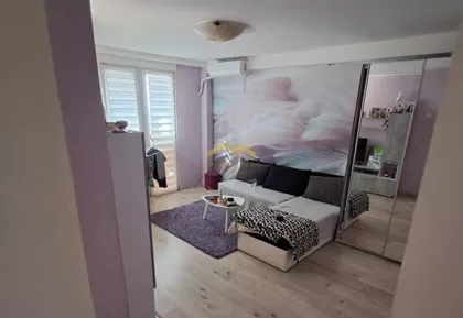 Železnička stanica | 4zida.rs