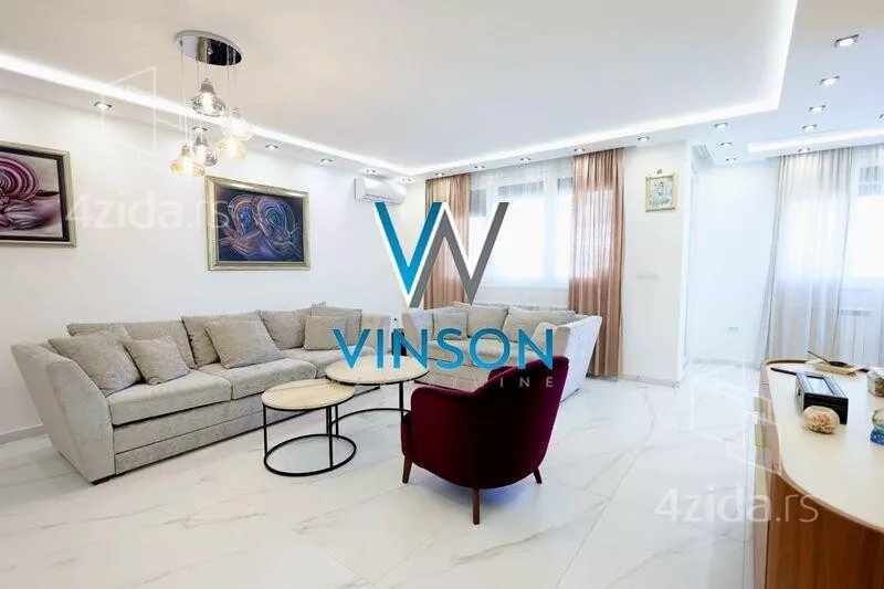 Petosoban stan | 4zida