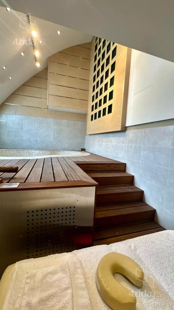 Petoiposoban stan | 4zida