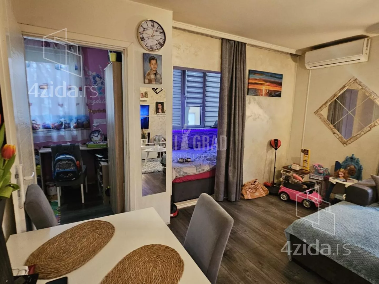 Dvoiposoban stan | 4zida