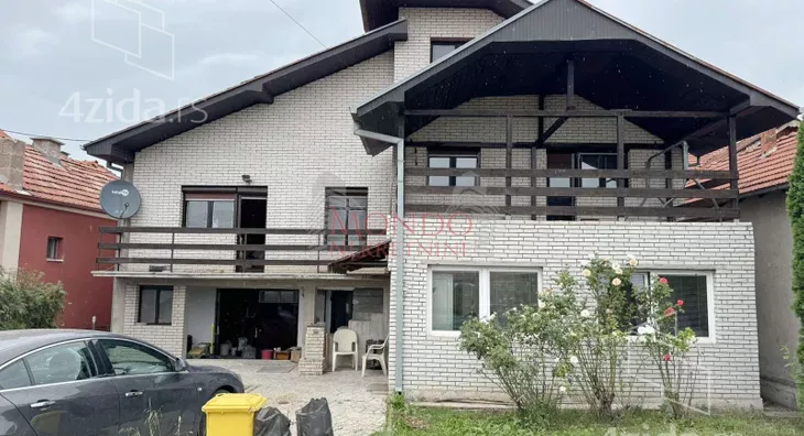 Kuća | 4zida