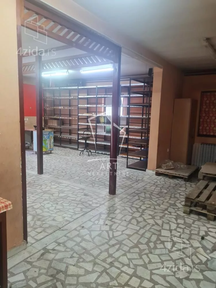 Poslovni prostor | 4zida