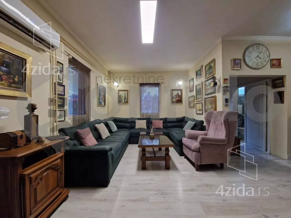 3-etažna kuća | 4zida