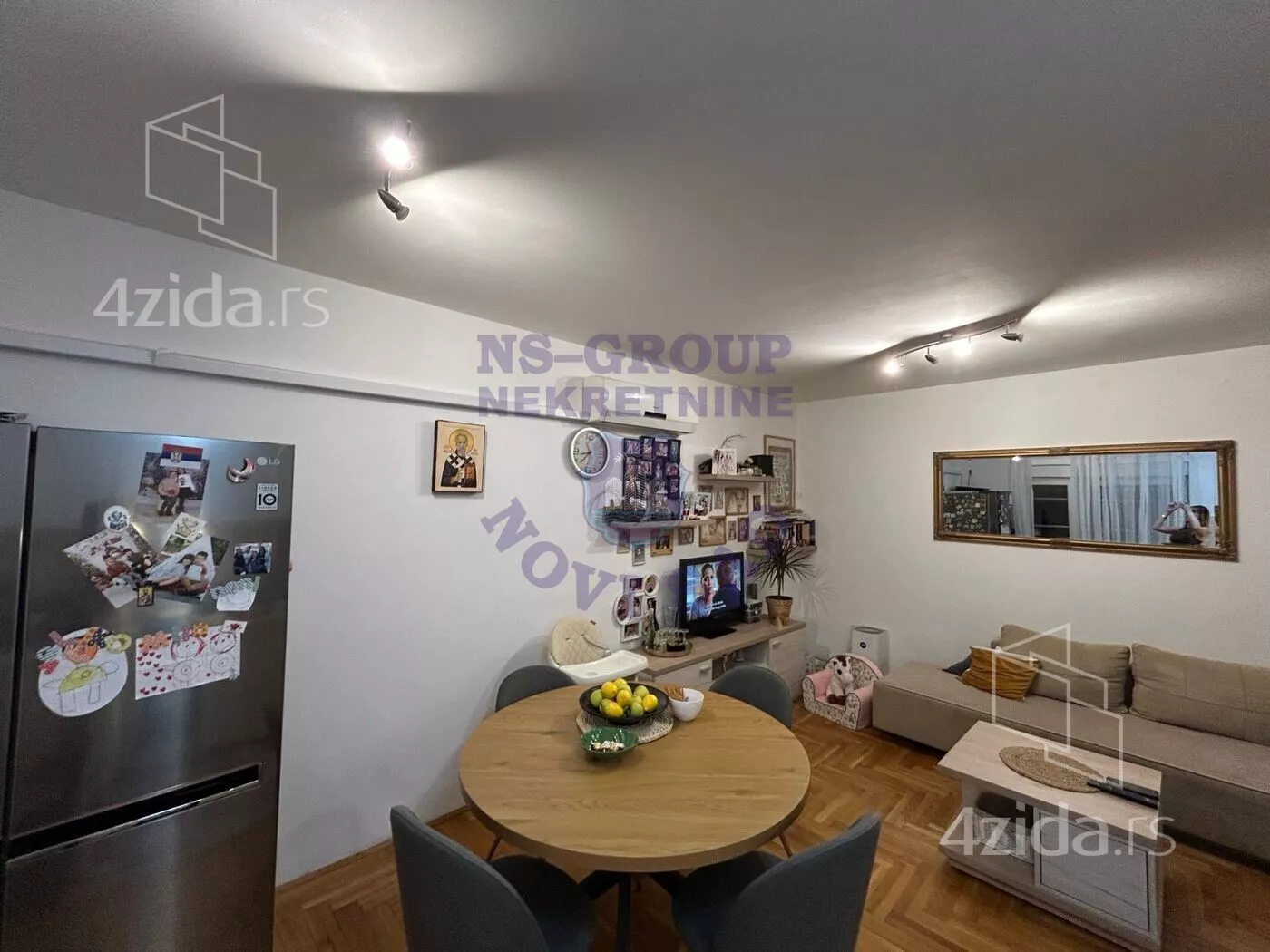 Dvoiposoban stan | 4zida