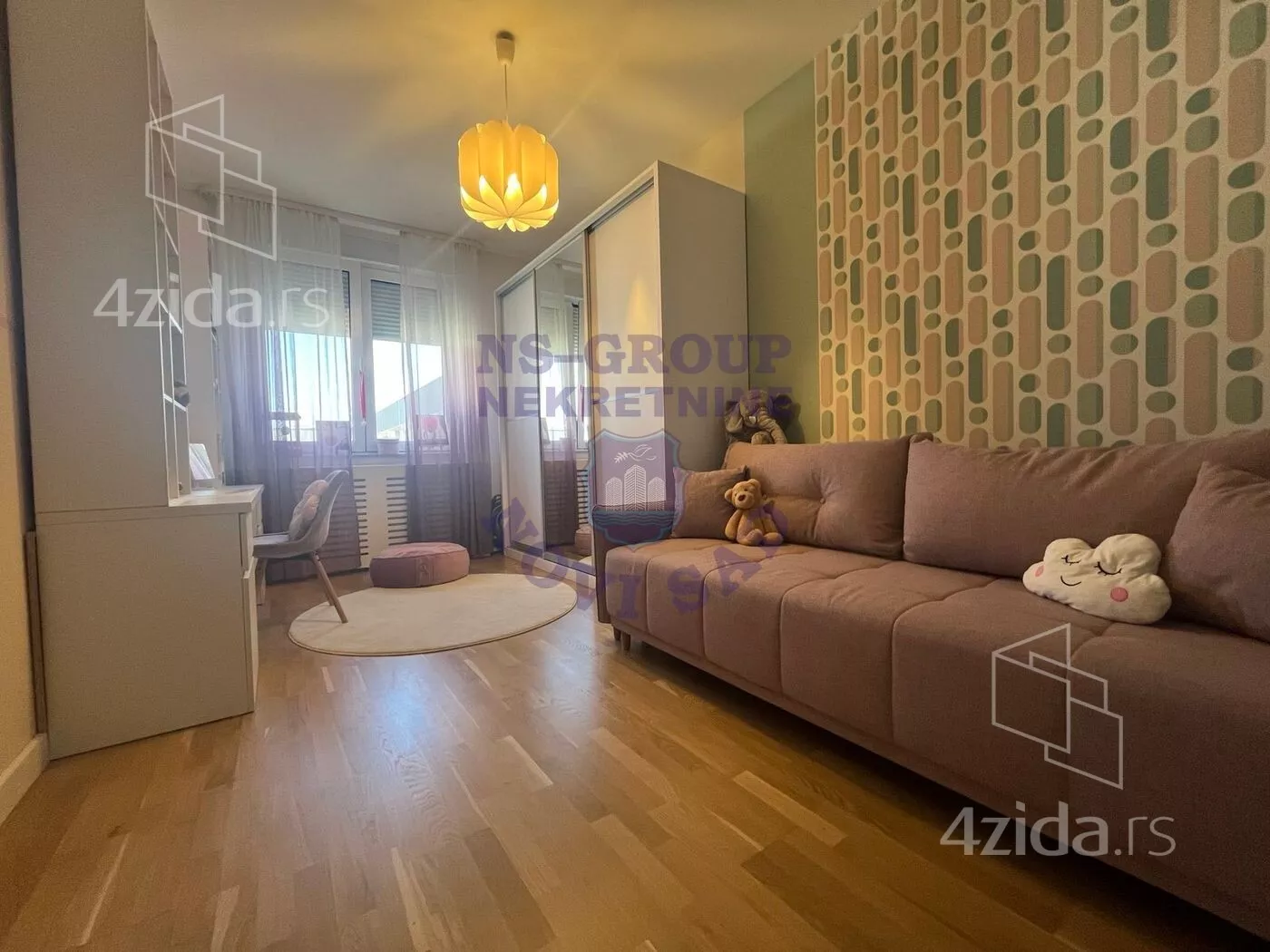 Četvorosoban stan | 4zida