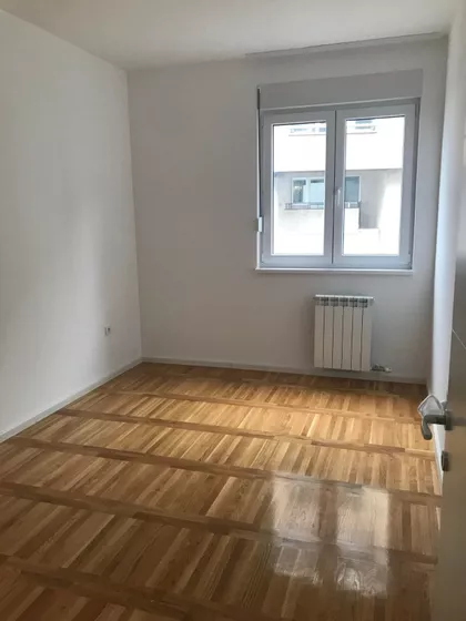 Mirka Milojkovića | 4zida.rs