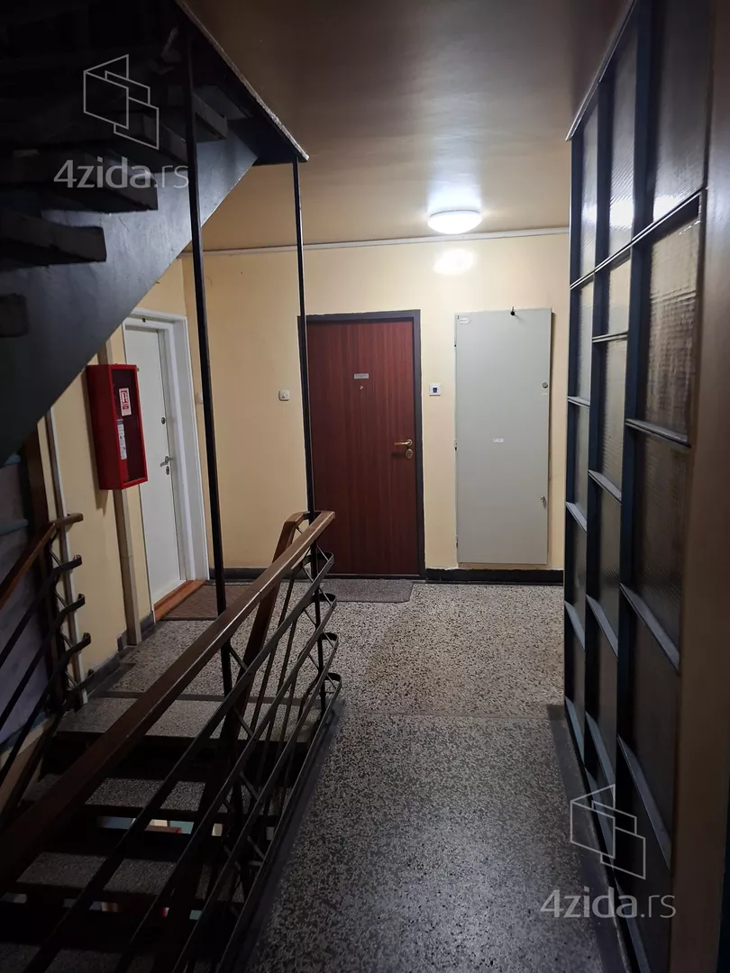 Garsonjera | 4zida