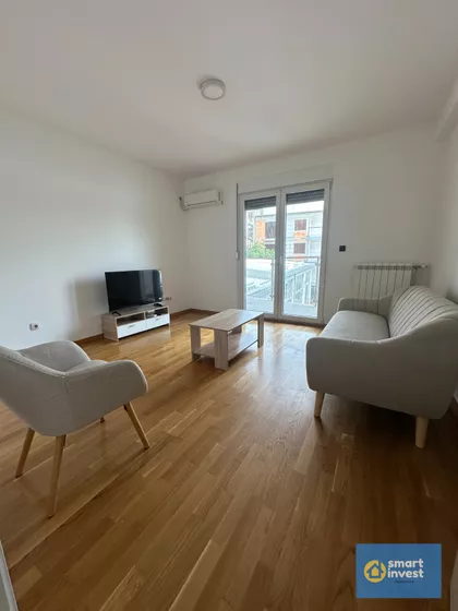 Vojvode Petra Bojovića 3A | 4zida.rs