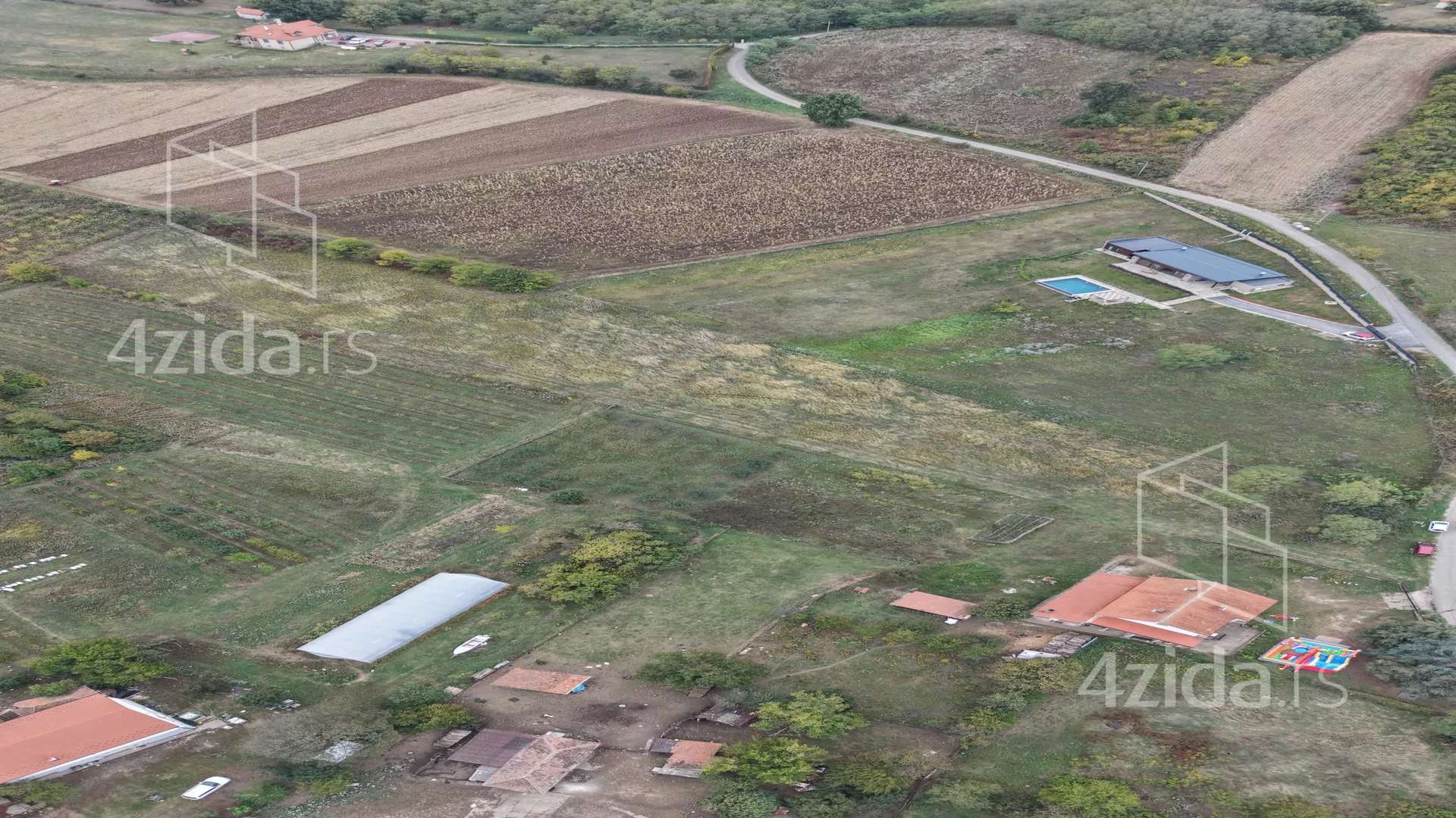 Građevinsko zemljište | 4zida