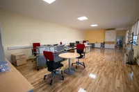 Poslovna zgrada | 4zida