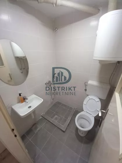 Dom Zdravlja | 4zida.rs