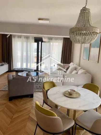 Zeleni Venac | 4zida.rs