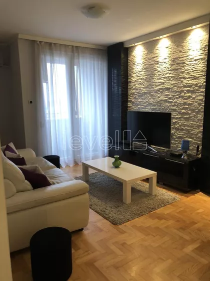 Adamovićevo Naselje | 4zida.rs