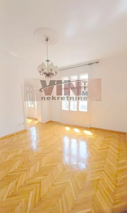 MAKSIMA GORKOG | 4zida.rs