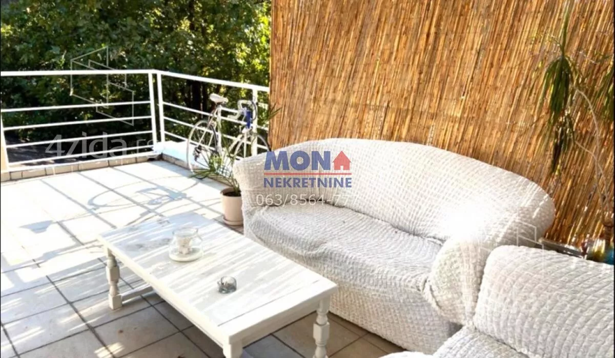 Šestosoban stan | 4zida