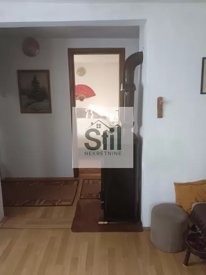 Sremska Kamenica | 4zida.rs