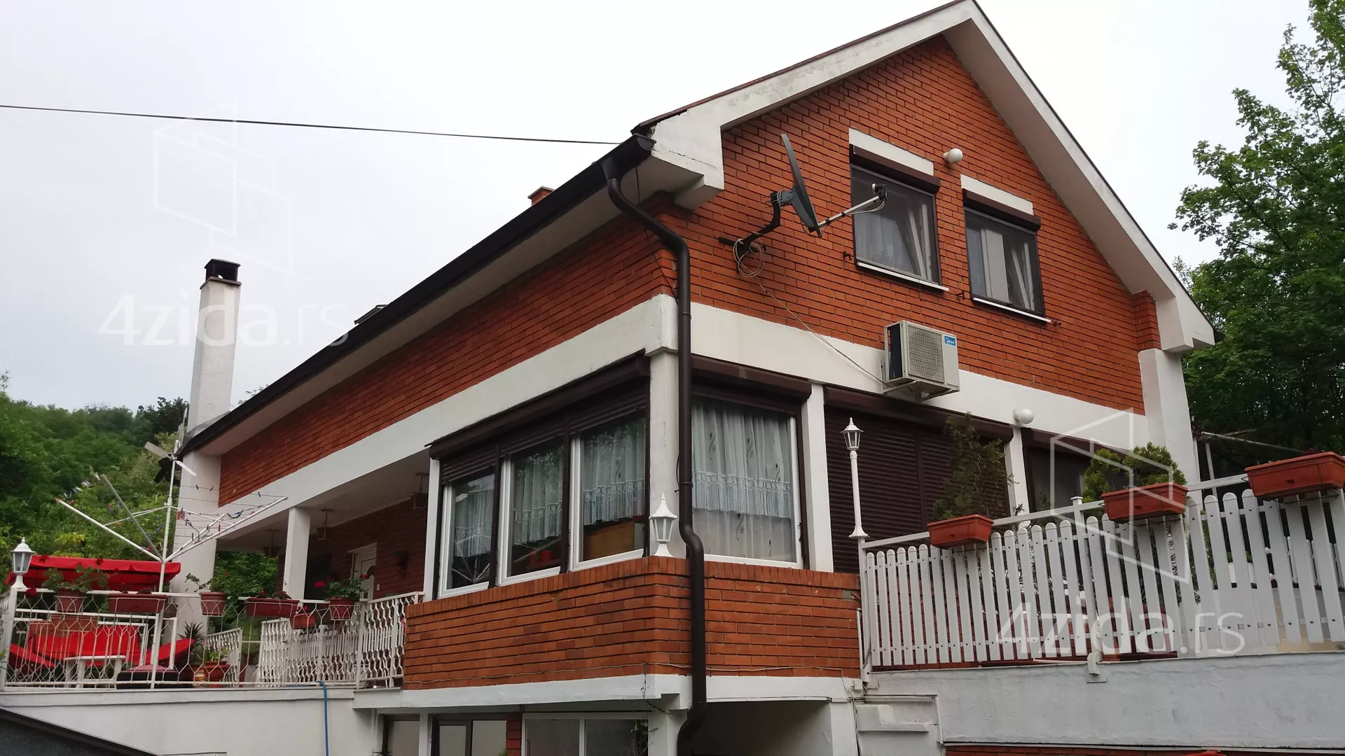3-etažna kuća | 4zida